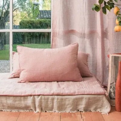 Fabric cushions - Etamine Cushion Cover 50X75 Cm Etamine 2 Poudre - EN FIL D'INDIENNE...