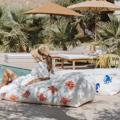 Transats - Bain de soleil flottant broderie corail - MX HOME