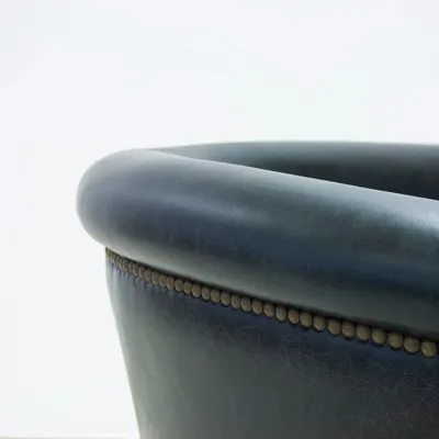 Fauteuils - Class Origins | Canapé et fauteuil - CREARTE COLLECTIONS