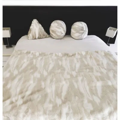 Accessoires de déco extérieure - Coussin en fausse fourrure beige et blanche - MX HOME