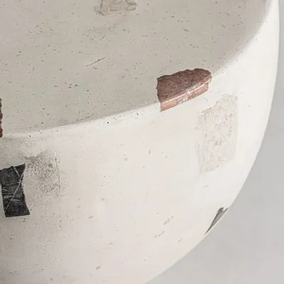 Autres tables  - Table basse en terrazzo blanc  en 40x40x44 cm - VICAL