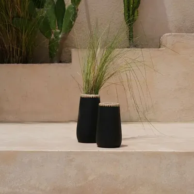 Vases - The Sneaky Vase - Black Natural - M - BAZAR BIZAR LIVING