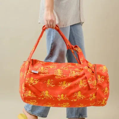 Bags and totes - Red Octopus Travel Bag - KORES ACCESSORIES