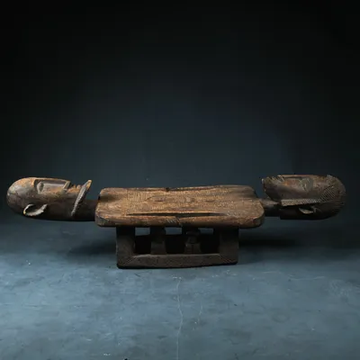 Objets de décoration - Tabouret de mariage Dogon en bois sculpté, Mali - QUINTESSENCE AFRICAINE