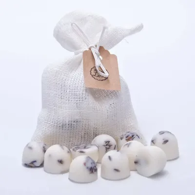 Candles - Scented Natural Wax Melts in Linen Bag of 10 each, Lavender, grey bag - BEAUTY SCENTS CANDLES