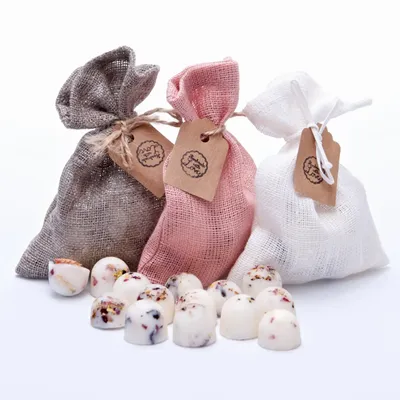Candles - Fondants de cire naturelle parfumés dans un sachet en lin de 10 chacun, pomme, sac blanc - BEAUTY SCENTS CANDLES