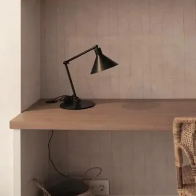 Hanging lights - CAPUCHINA table lamp in black metal - LUXCAMBRA