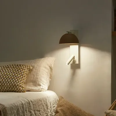 Appliques - ABSIS applique murale avec lecteur verticale - LUXCAMBRA