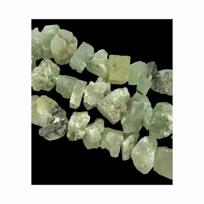 Jewelry - Prehnite A Raw Stones 13-20mm on a 40cm thread - ARABESK