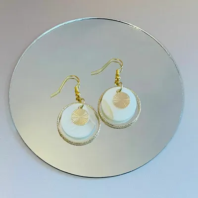 Jewelry - Surabaya earrings - stainless steel and mother-of-pearl - LILIBELLULE