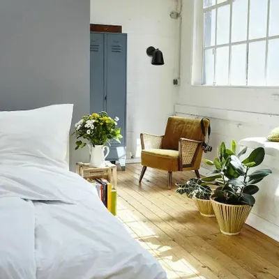 Wall lamps - LULA wall lamp in white or black - LUXCAMBRA