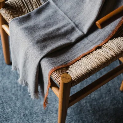 Pièces uniques - QOMOLANGMA PEAK THROW - HIMALAYAN HERMITAGE