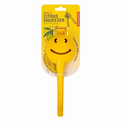 Kitchen utensils - Smile Citrus Juicer - KIKKERLAND