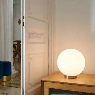 Lampes de table - MOON lampe à poser de ø30cm en noir ou blanc - LUXCAMBRA