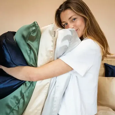 Linge de lit - Taie d'oreiller en Pure Soie de Mûrier - 65x65 / 51x76cm - EMILY'S PILLOW