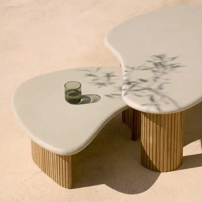 Lawn tables - Boomerang outdoor coffee table - ETHNICRAFT