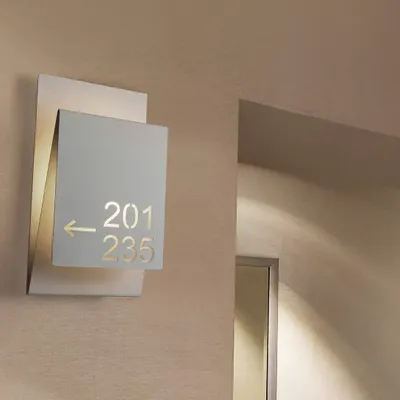 Appliques - Z applique murale en blanc - LUXCAMBRA