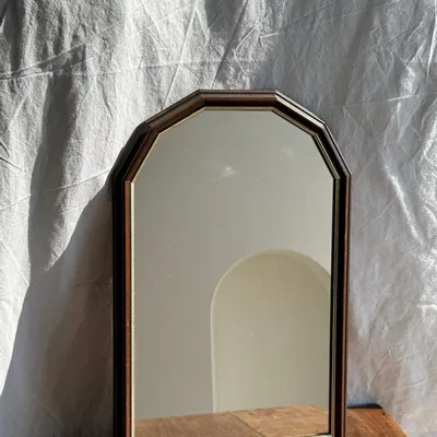 Mirrors - Small rounded mirror, wooden frame, gold frame H49.5 - OFFICE OBJETS