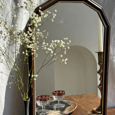 Miroirs - Petit miroir arrondi, cadre en bois, encadrement doré H49,5 - OFFICE OBJETS