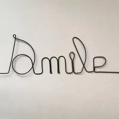 Other wall decoration - Wire word "Smile" - BIJOUX DE MUR