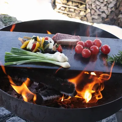 Cheminées d'extérieur - Plateau Teppanyaki - RAUMGESTALT