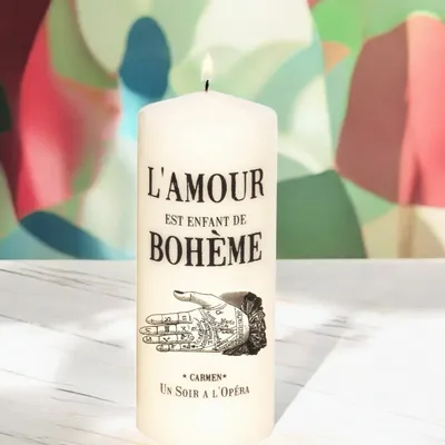 Objets de décoration - CIERGE TATOUÉ - BOUGIE PILIER CARMEN - UN SOIR A L'OPERA