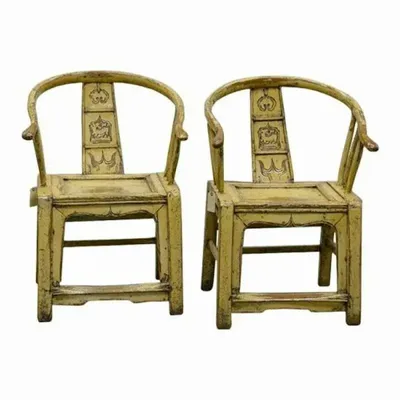 Chairs - Unique pair of old Chinese horseshoe chairs - PAGODA INTERNATIONAL