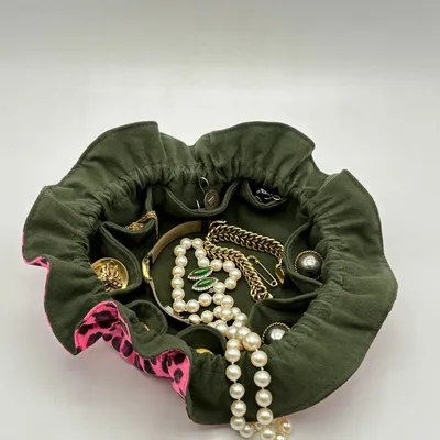 Jewelry - Drawstring Jewelry Bag Fuchsia Leopard/Olive - LIPP