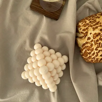 Candles - Pearl Pyramid Design Candle - Modern Home Accent - QUIET