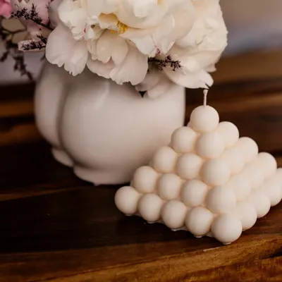 Candles - Pearl Pyramid Design Candle - Modern Home Accent - QUIET