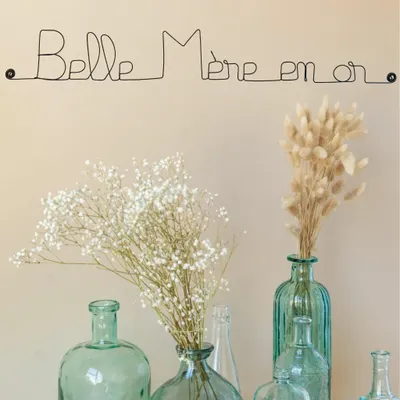 Autres décorations murales - Décoration Murale en Fil de Fer "Belle-Mère en or" - à punaiser - BIJOUX DE MUR