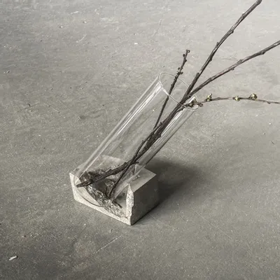 Vases - Sculptural Flower Vase [PEAK] - CASE STUDIOS
