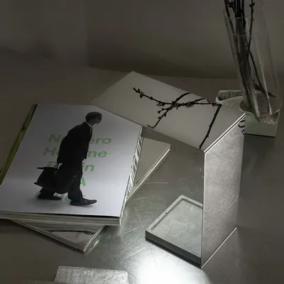 Table lamps - Minimalistic Table Lamp [LINEE] - CASE STUDIOS