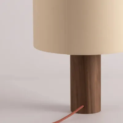 Lampes à poser - Pipito (bois de noyer) - SIMONE & MARCEL