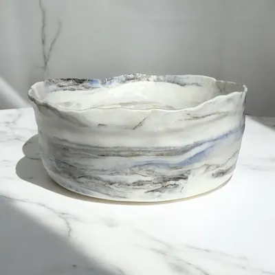 Assiettes au quotidien - Vaisselle en porcelaine B&W - Neriage de porcelaine et grès - CECILE GASC PORCELAINE