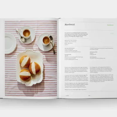 Objets de décoration - Le livre de cuisine italien régional - Recettes de The Silver Spoon - NEW MAGS