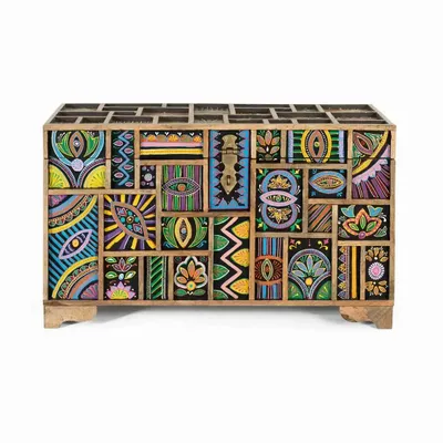 Storage boxes - Hand-painted multi-colored mango wood chest - GINER Y COLOMER