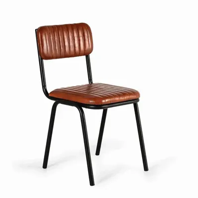 Chairs - Set of 2 leather chairs - GINER Y COLOMER