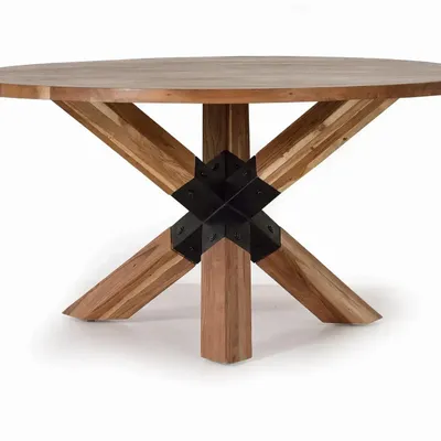 Tables Salle à Manger - Table à manger ronde en bois d'acacia naturel et pieds en métal noir - GINER Y COLOMER
