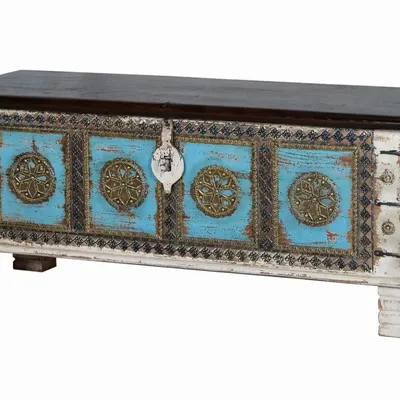 Storage boxes - Chest in white mango and aged cherry - GINER Y COLOMER