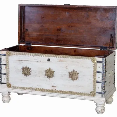 Storage boxes - Antique chest in off-white mango wood - GINER Y COLOMER