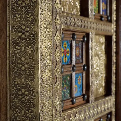 Armoires - Armoire en bois de manguier, laiton e maiolique - GINER Y COLOMER