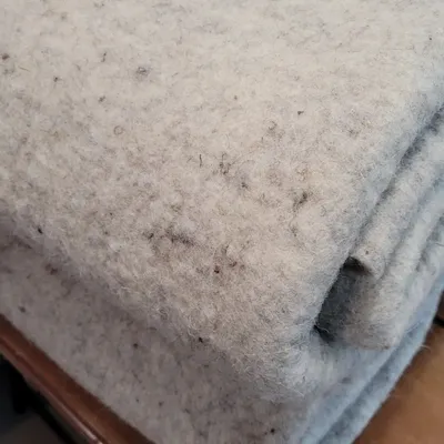 Throw blankets - Wool felt plaid - HELOISE LEVIEUX