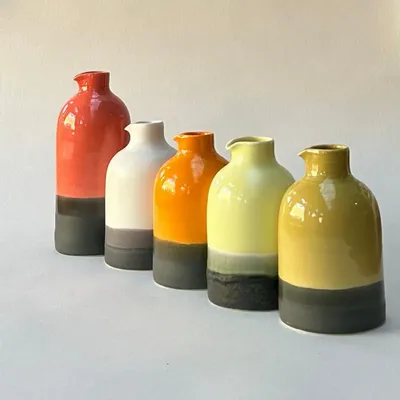 Mugs - Small carafes - EDIT JUHASZ CERAMICS