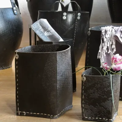 Decorative objects - Recycled tire planter. - KARAWAN AUTHENTIC