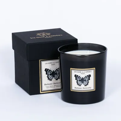 Decorative objects - MADAME BUTTERFLY - SCENTED CANDLE 100% VEGETABLE WAX - 550GR - UN SOIR A L'OPERA