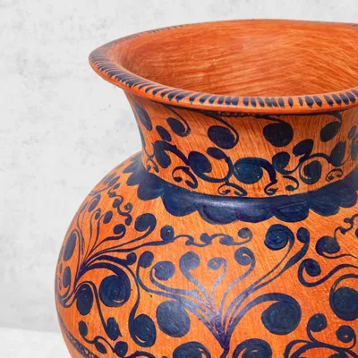 Vases - Painted clay vase in terracotta with blue details - HUAKAL