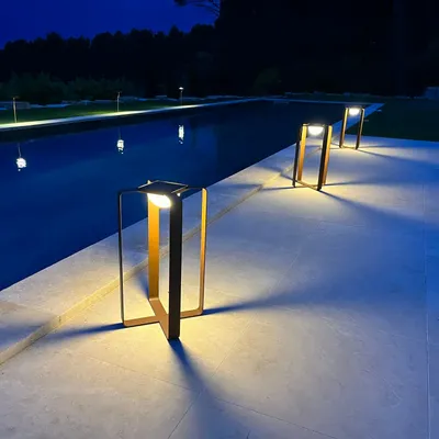 Moveable lighting - XY solar lantern - LYX LUMINAIRES