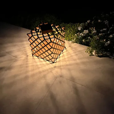Outdoor LED modules - L'X solar lamp - LYX LUMINAIRES