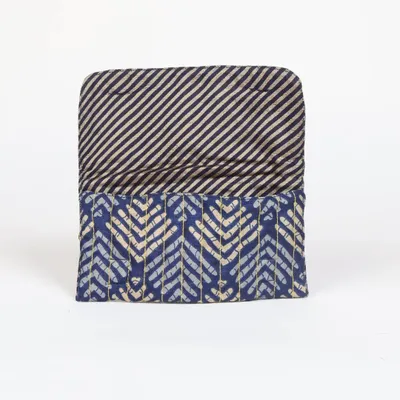 Bags and totes - Handcrafted quilted pouches - I WAS A SARI